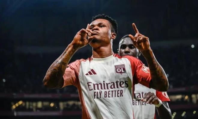 區外世界波 區外世界波