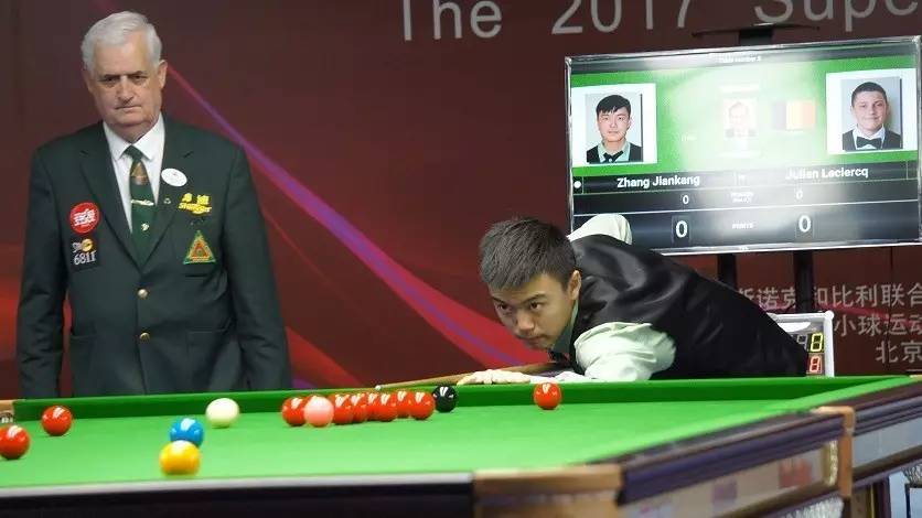 政府通过将 政府通过将